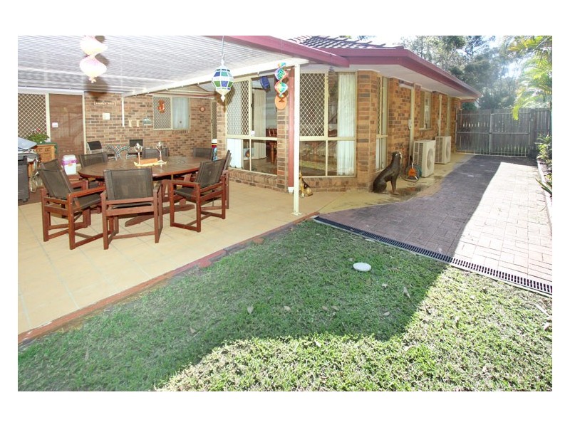 25 Teasel Crescent, Forest Lake QLD 4078