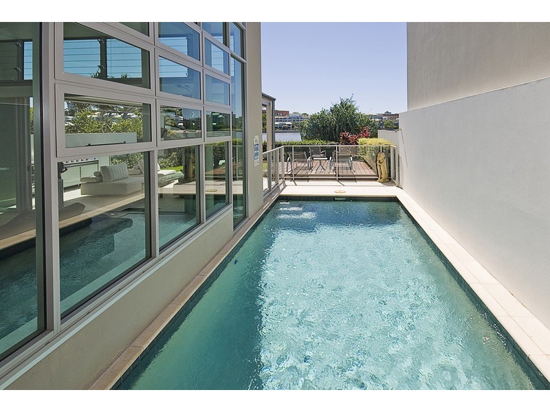 43 Waterline Cres, Bulimba QLD 4171