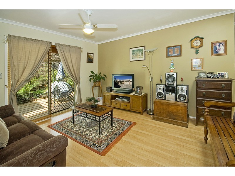 3 / 21 Henty Dr, Redbank Plains QLD 4301