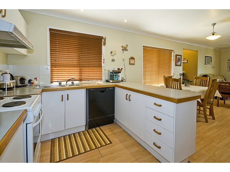 3 / 21 Henty Dr, Redbank Plains QLD 4301