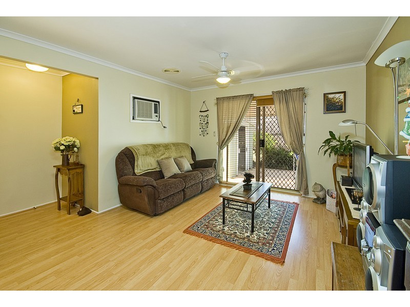 3 / 21 Henty Dr, Redbank Plains QLD 4301