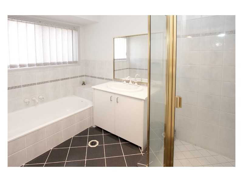 5 Wombat Place, Doolandella QLD 4077