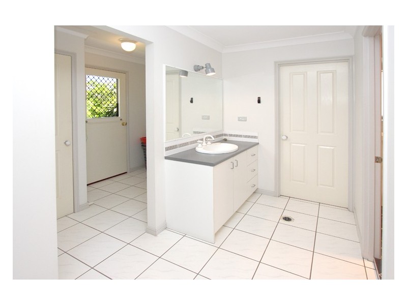 5 Wombat Place, Doolandella QLD 4077