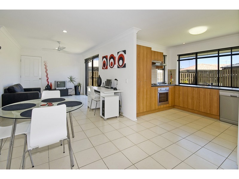 39  Freshwater Dr, Berrinba QLD 4117