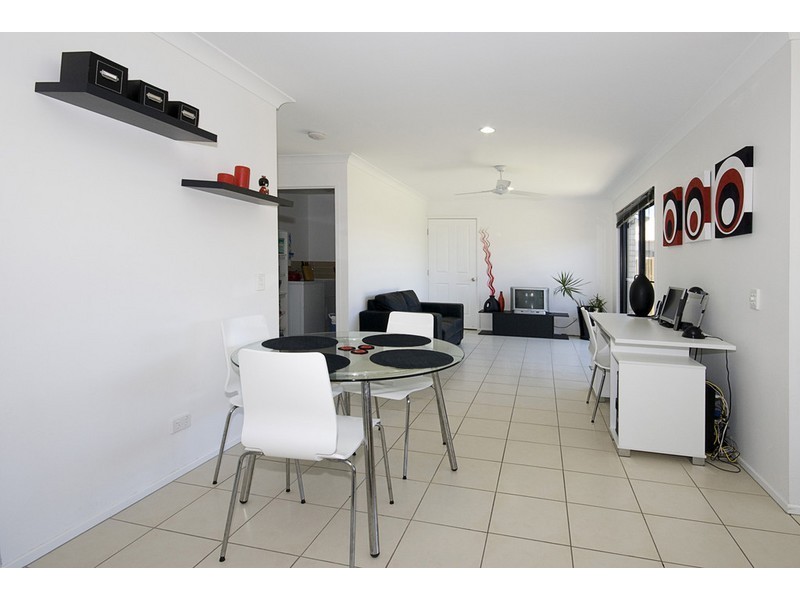 39  Freshwater Dr, Berrinba QLD 4117