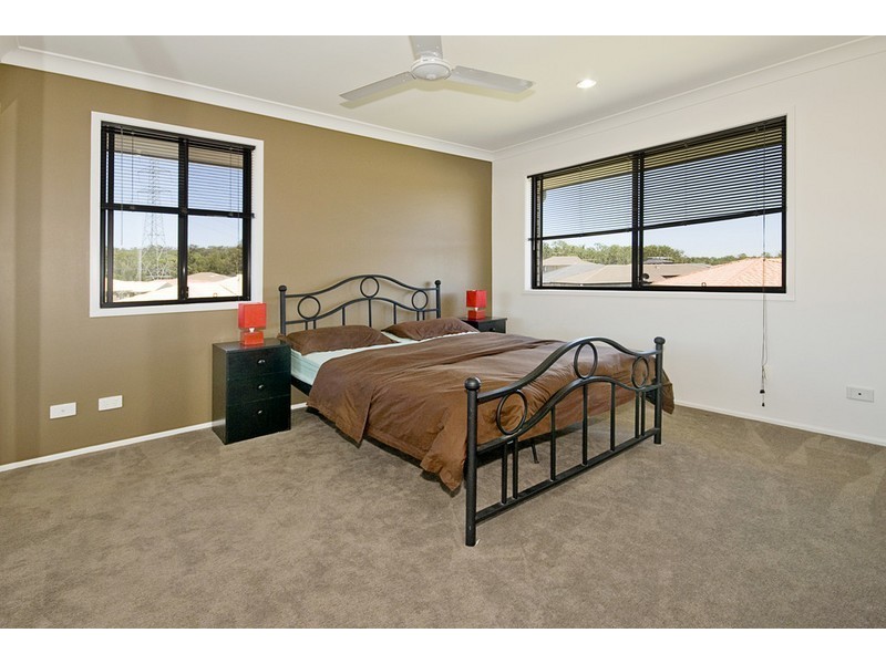 39  Freshwater Dr, Berrinba QLD 4117