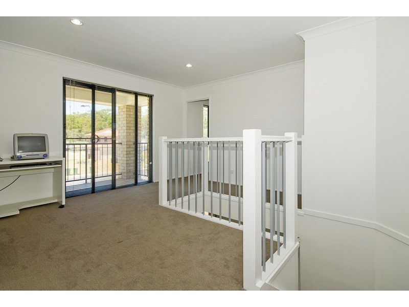 39  Freshwater Dr, Berrinba QLD 4117