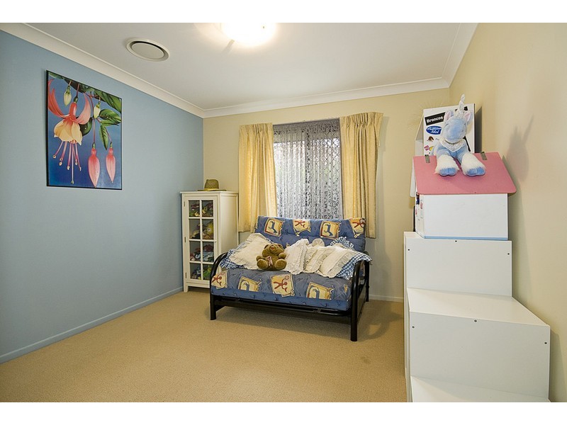 17 Lotusbird Pl, Calamvale QLD 4116