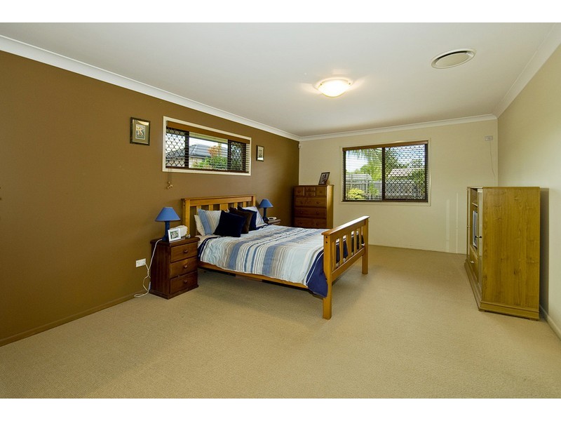 17 Lotusbird Pl, Calamvale QLD 4116