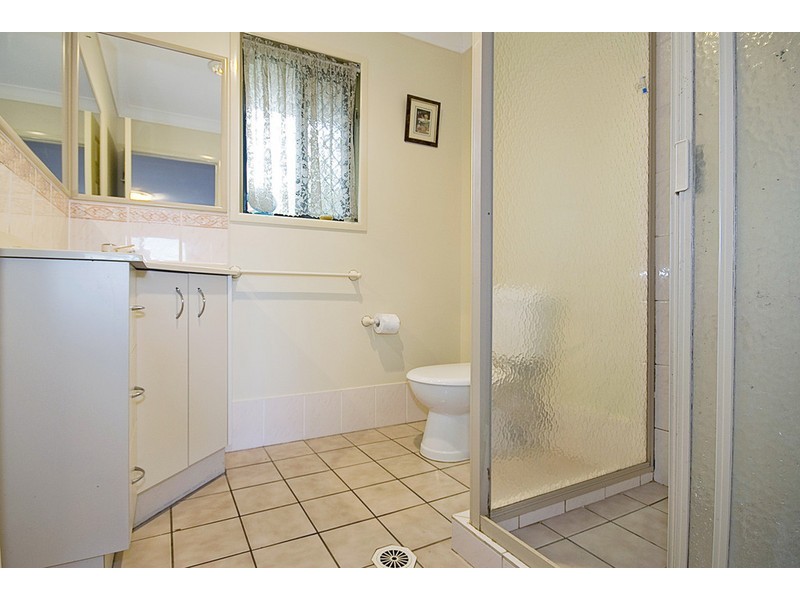 17 Lotusbird Pl, Calamvale QLD 4116