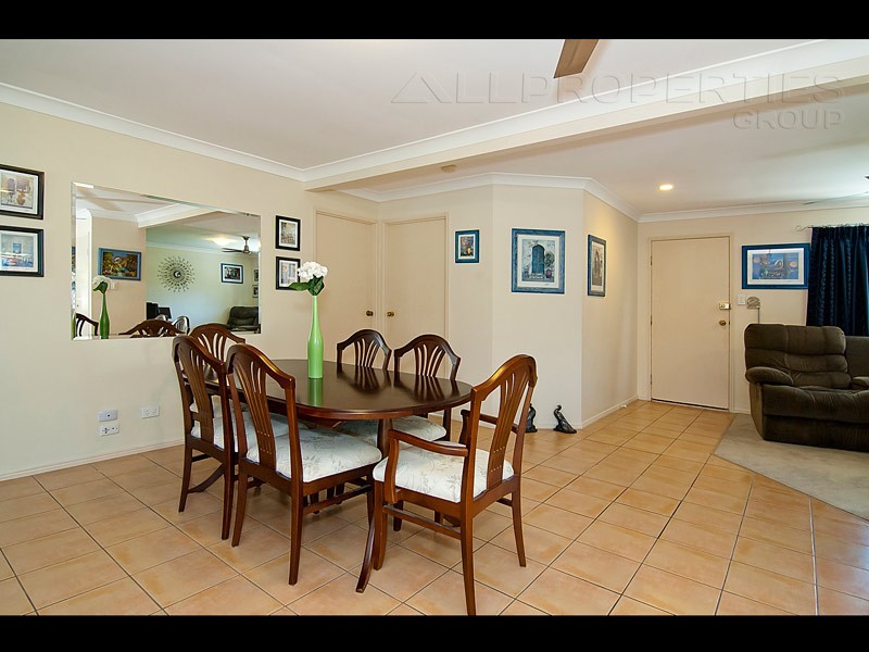 4 Sturt Place, Drewvale QLD 4116