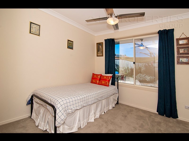 4 Sturt Place, Drewvale QLD 4116