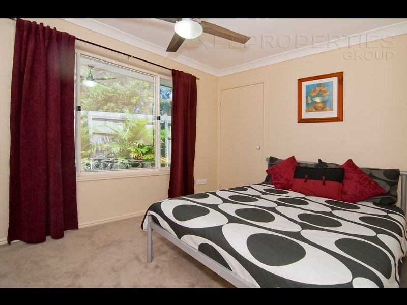 4 Sturt Place, Drewvale QLD 4116