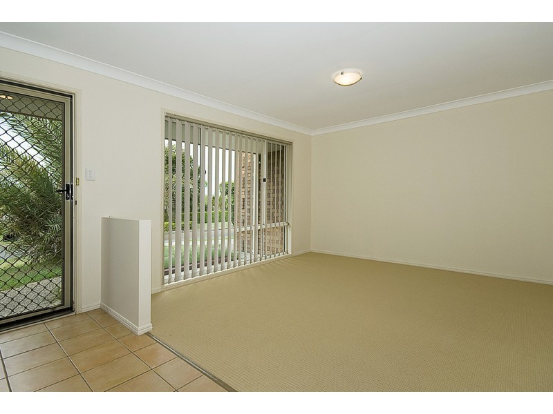 4 Sturt Pl, Drewvale QLD 4116