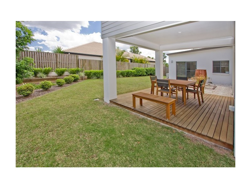 6 Cypress Street, Forest Lake QLD 4078
