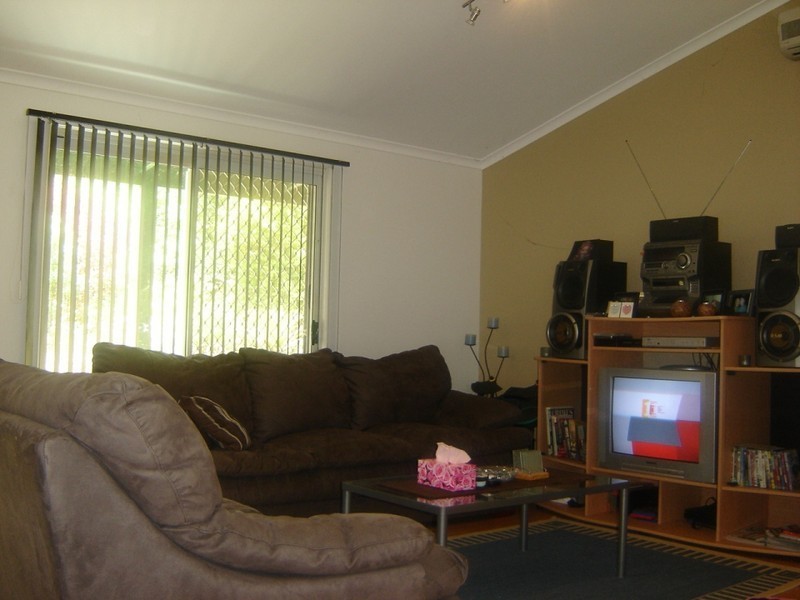 60 Scribner Avenue, Forestdale QLD 4118