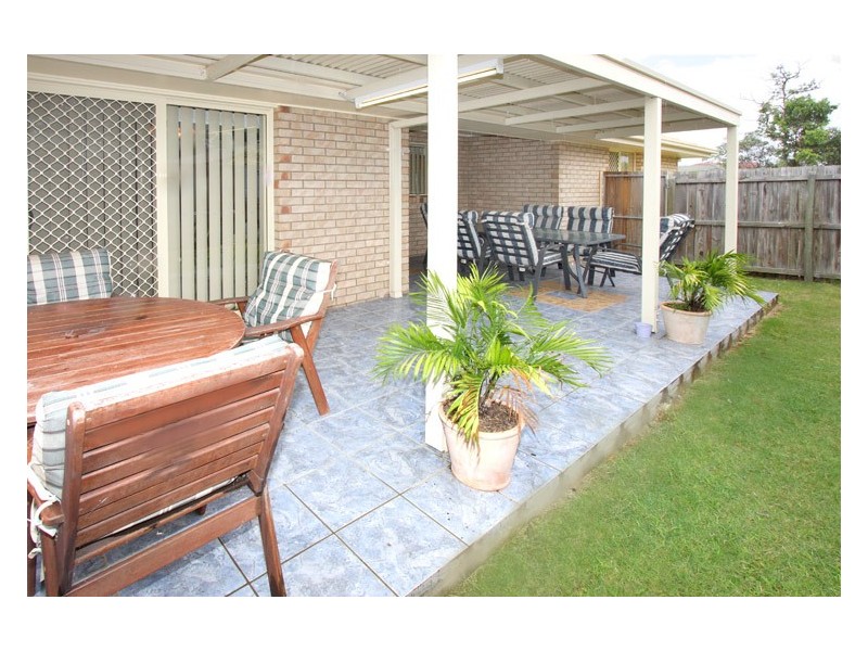 16 Bullen Circuit, Forest Lake QLD 4078