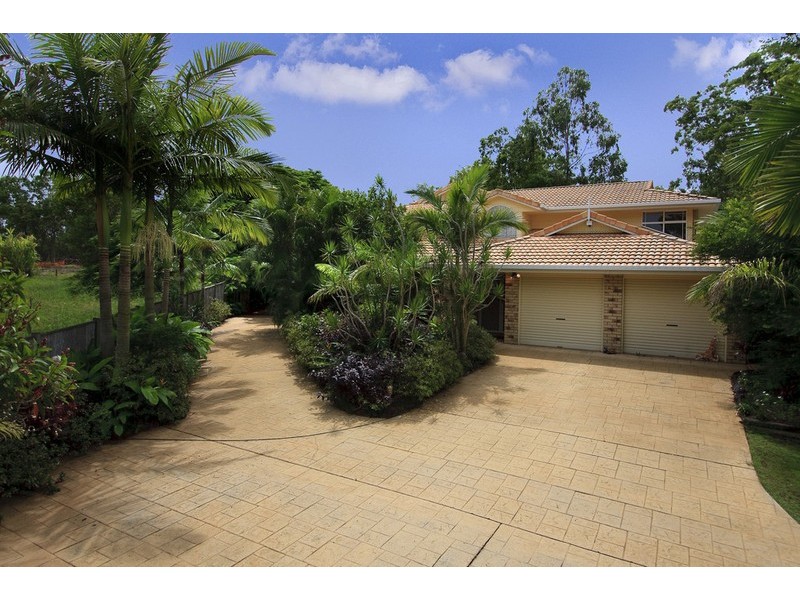 25 Boudin Place, Forest Lake QLD 4078