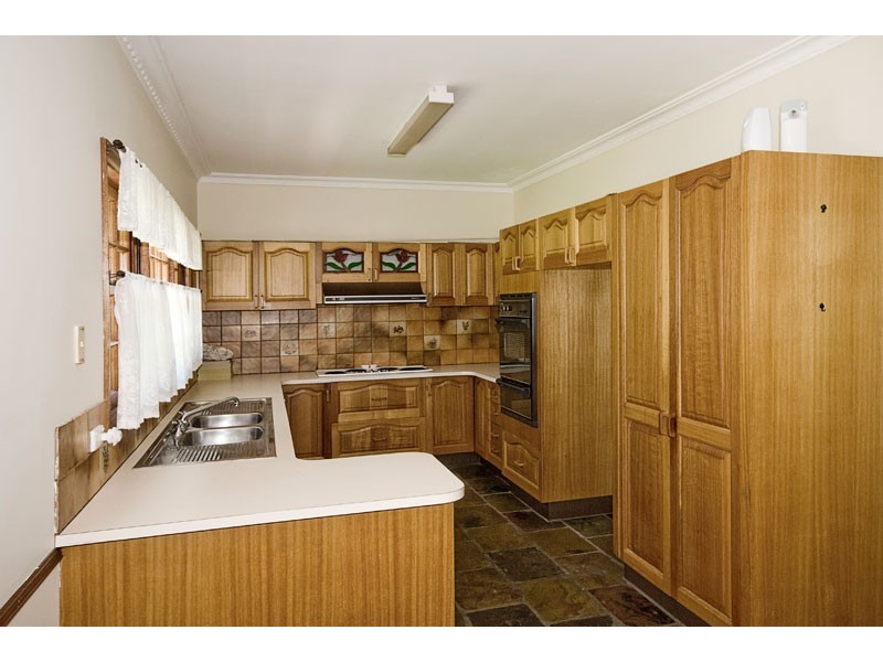 64 Paradise Road, Forestdale QLD 4118