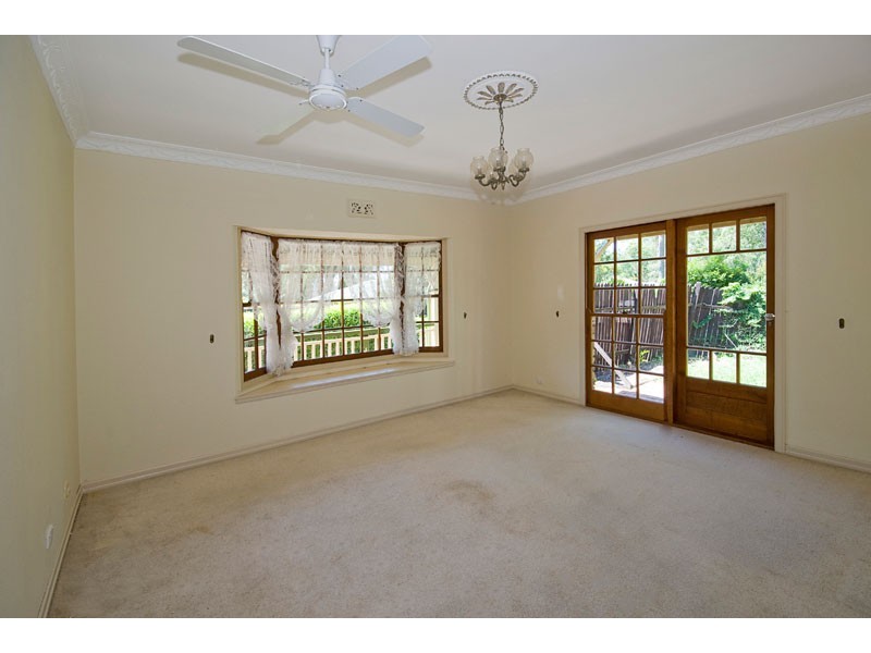 64 Paradise Road, Forestdale QLD 4118