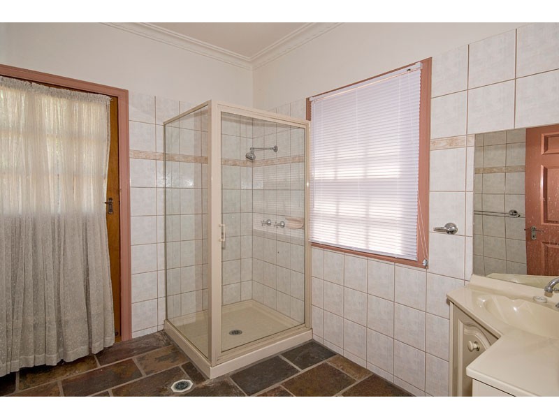 64 Paradise Road, Forestdale QLD 4118