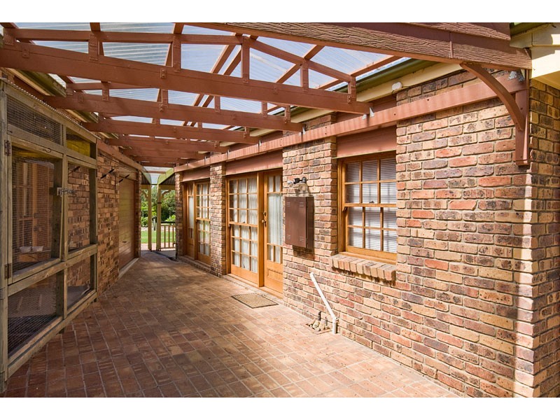 64 Paradise Road, Forestdale QLD 4118