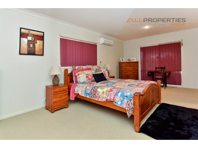 66 Bellbird Dr, Greenbank QLD 4124