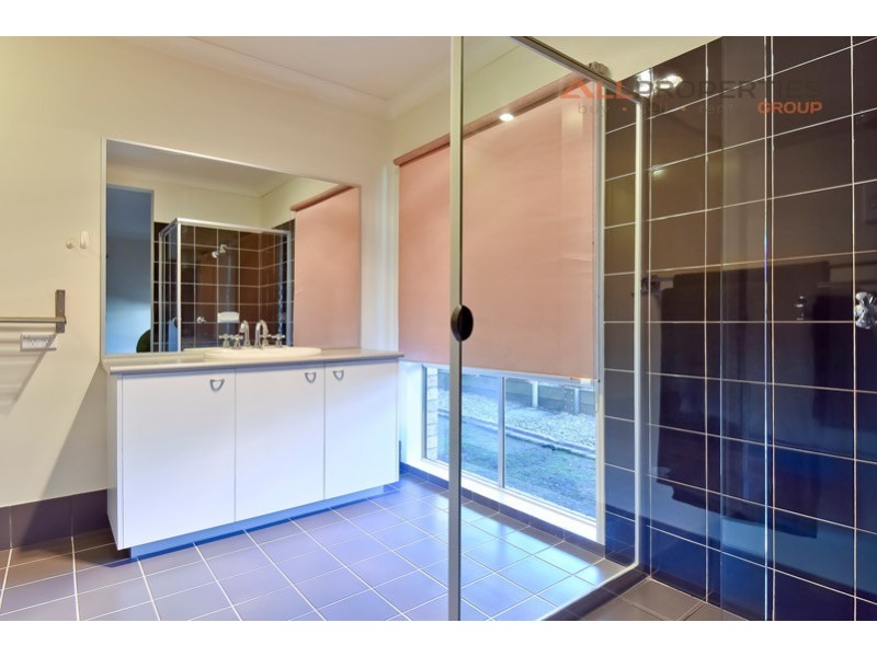 66 Bellbird Dr, Greenbank QLD 4124