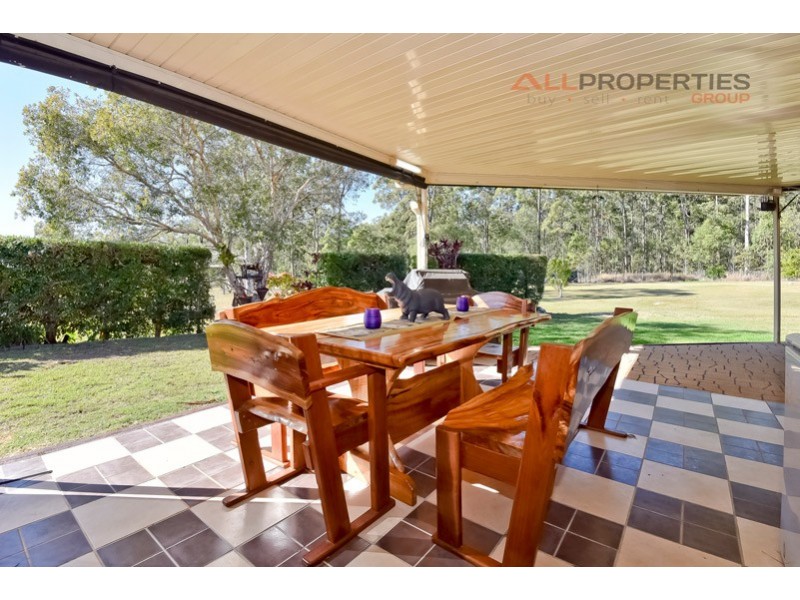 66 Bellbird Dr, Greenbank QLD 4124