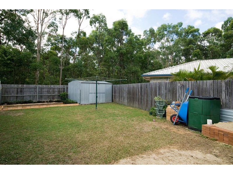 6 Jardine Court, Hillcrest QLD 4118