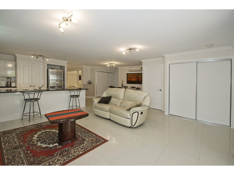 16  Sanctuary Drive, Forest Lake QLD 4078