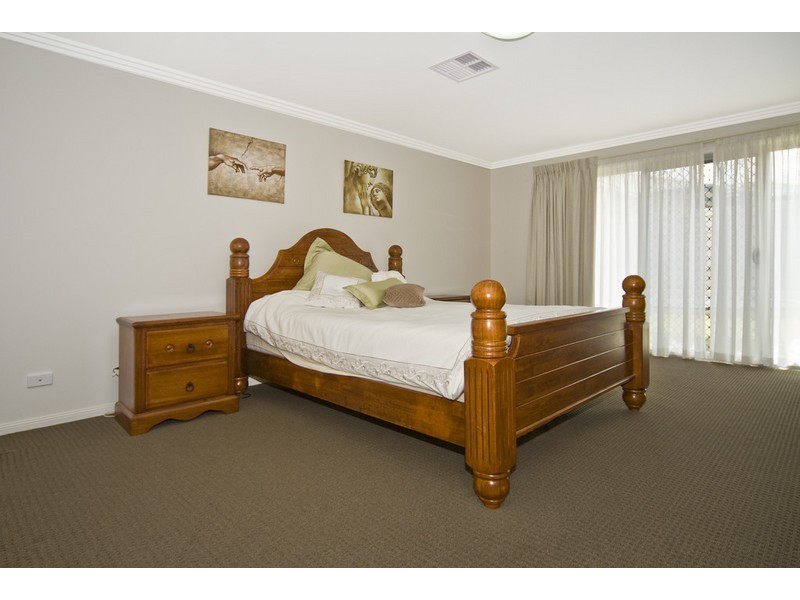 25 Caley Cres, Drewvale QLD 4116