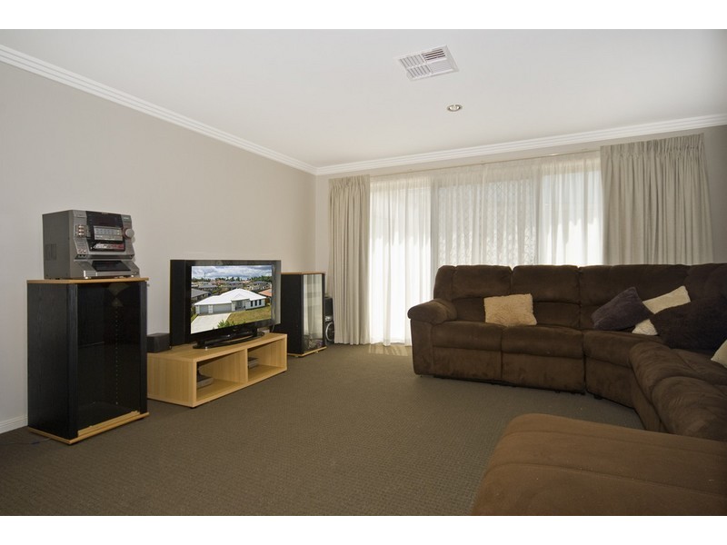 25 Caley Cres, Drewvale QLD 4116