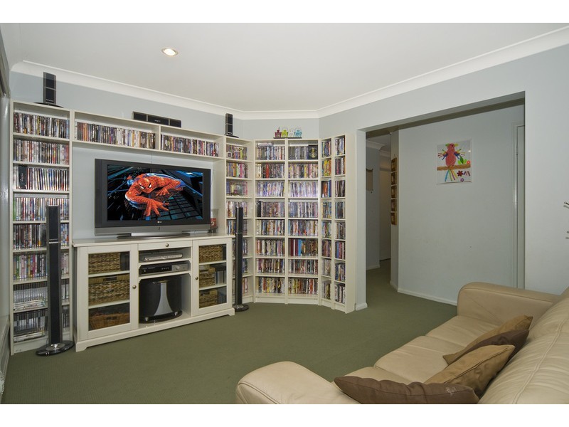 12 Chams Street, Marsden QLD 4132