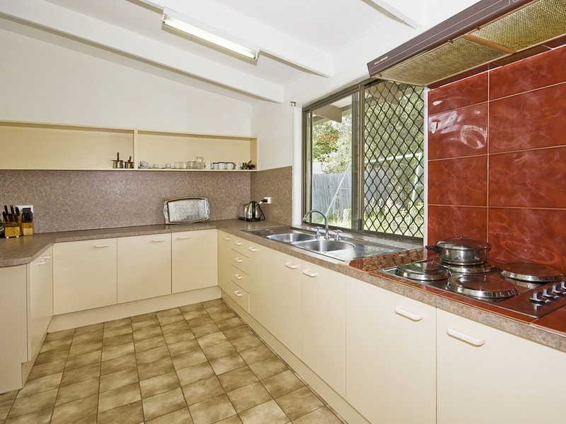 25 Vansittart Road, Regents Park QLD 4118