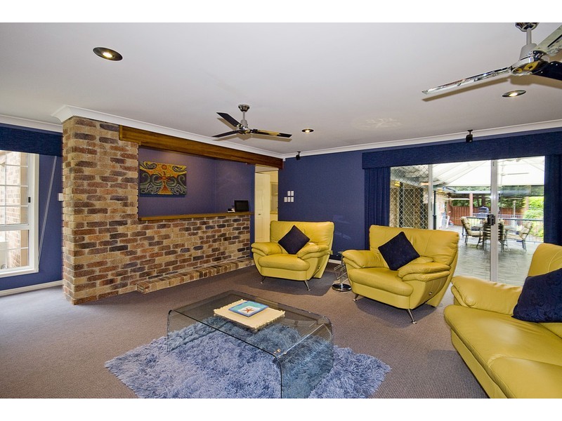 28 Lexton Street, Stretton QLD 4116