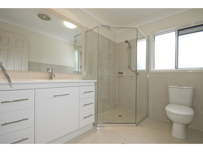 28 Lexton Street, Stretton QLD 4116