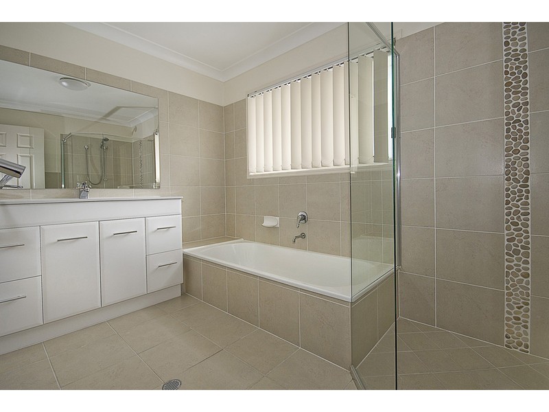 28 Lexton Street, Stretton QLD 4116