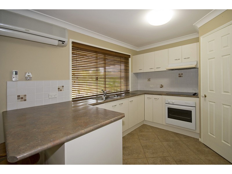 22 Dampier Cres, Drewvale QLD 4116