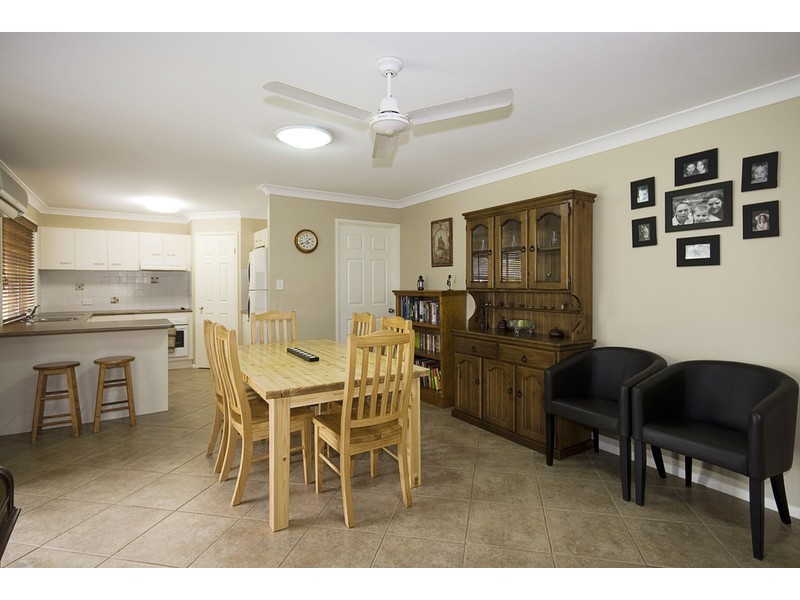 22 Dampier Cres, Drewvale QLD 4116