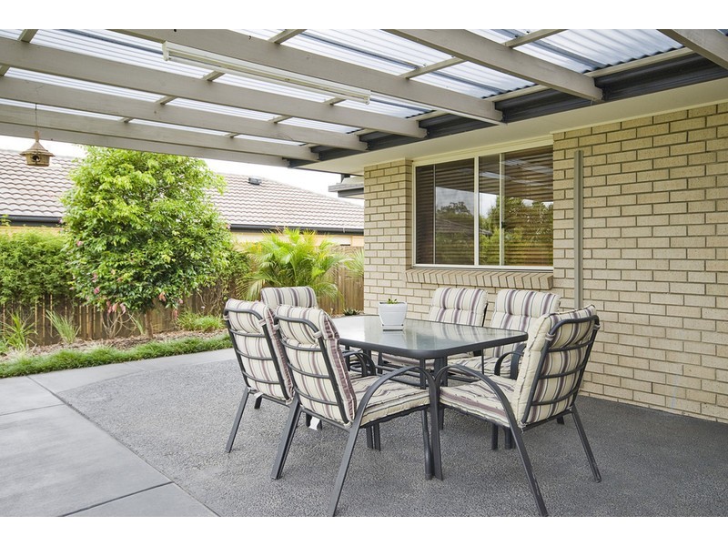 22 Dampier Cres, Drewvale QLD 4116