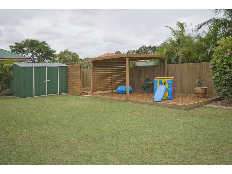 22 Dampier Cres, Drewvale QLD 4116