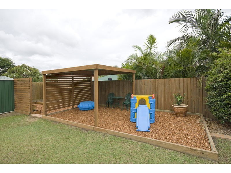 22 Dampier Cres, Drewvale QLD 4116