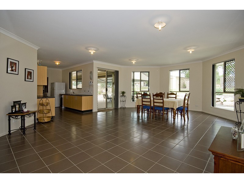 92-94 Red Gum, New Beith QLD 4124