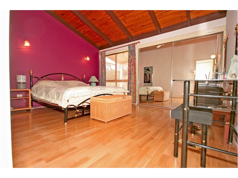 230 Forestdale Drive, Forestdale QLD 4118