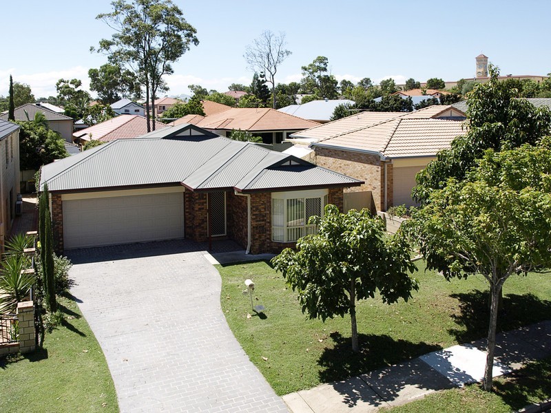 10 Montserrat Place, Forest Lake QLD 4078
