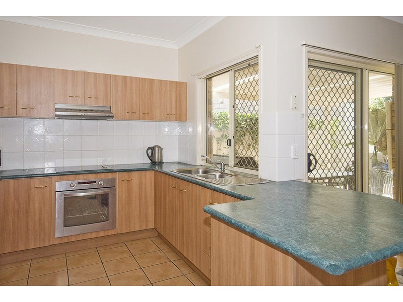 10 Montserrat Place, Forest Lake QLD 4078