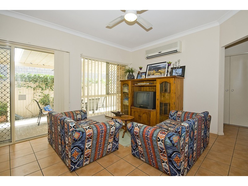 10 Montserrat Place, Forest Lake QLD 4078