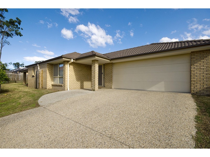 42 Gippsland Circuit, Forest Lake QLD 4078