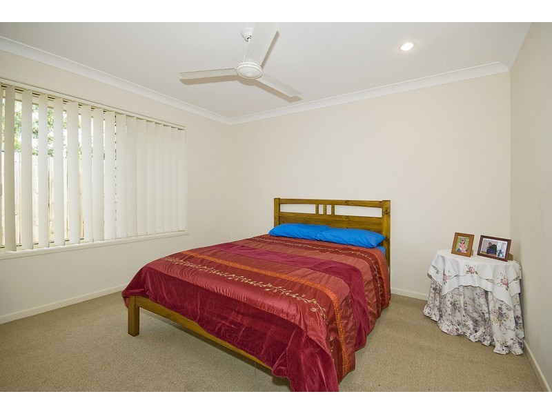 42 Gippsland Circuit, Forest Lake QLD 4078